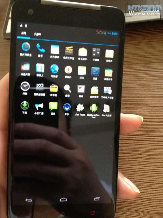Kai Q8 packs a 5-inch FHD display and 2GB RAM! Looks like a HTC Butterfly
