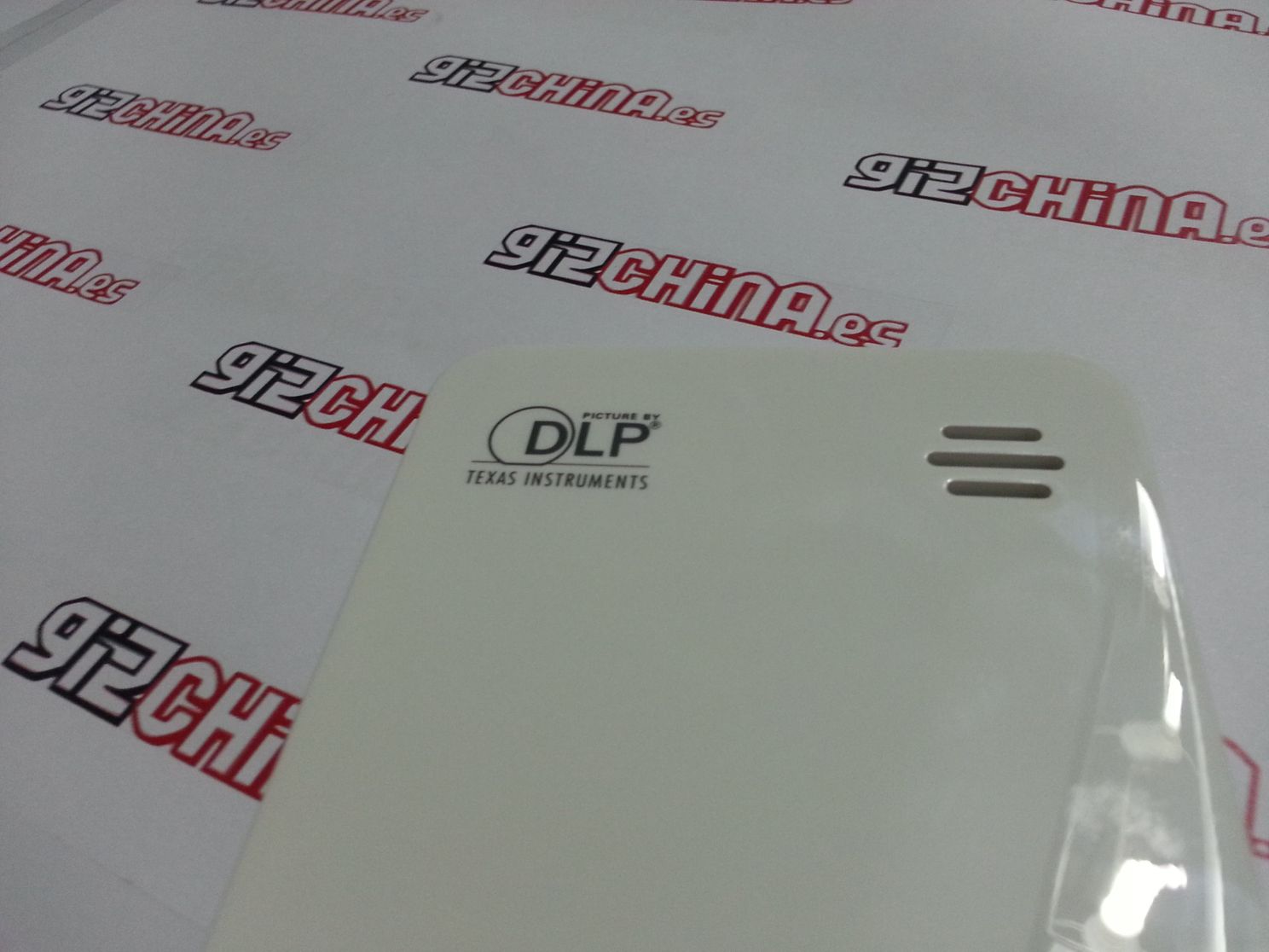 Review: DLP Wifi LED Projector "PicoPro"