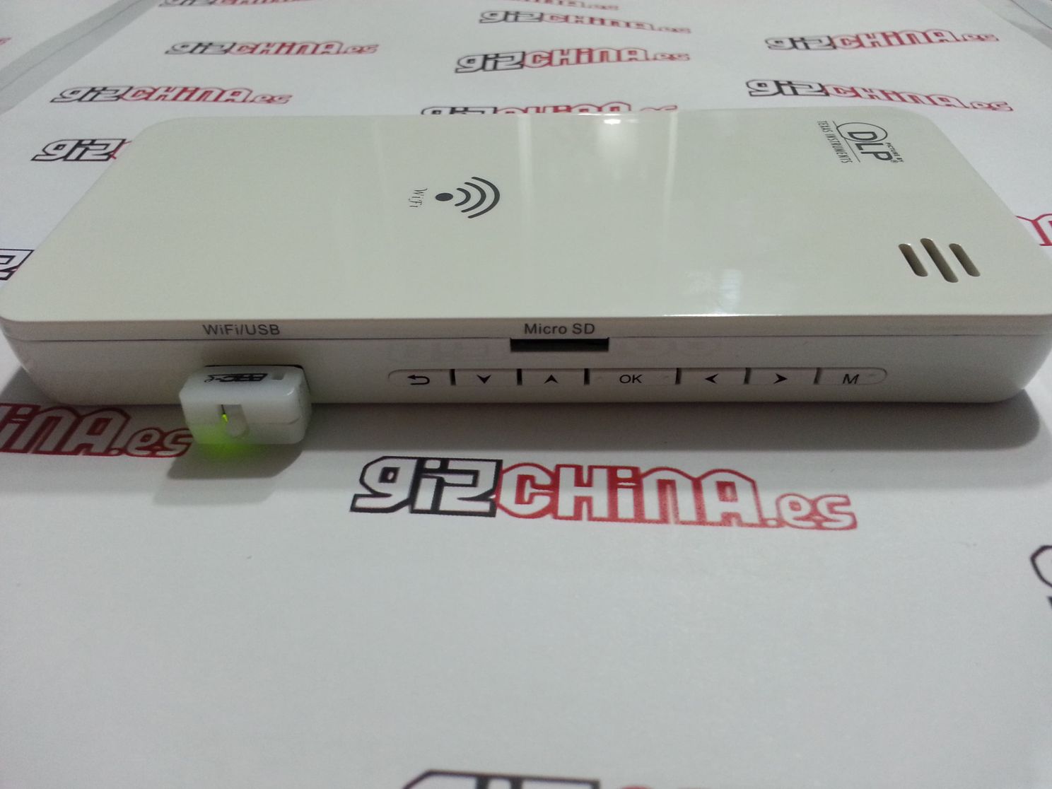 Review: DLP Wifi LED Projector "PicoPro"
