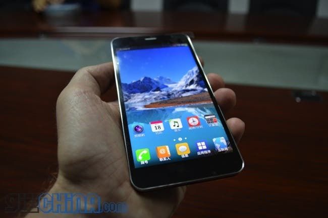 Xiaomi Mi3 or JiaYu S1? Which is the better buy?