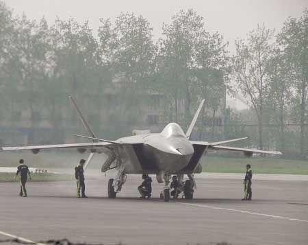 China's J20 Stealth Fighter Makes 2nd Test Flight