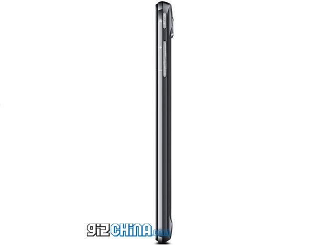 The Haier Pad511 looks like a 5.3 inch Motorola Razr!