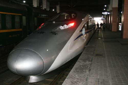 Worlds Longest High Speed Railway Opens: Video