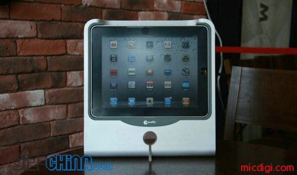Turn Your iPad into an iMac With This All Alloy Stand