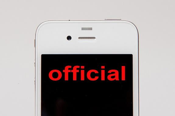 White iPhone 4 Now Officially Available in China