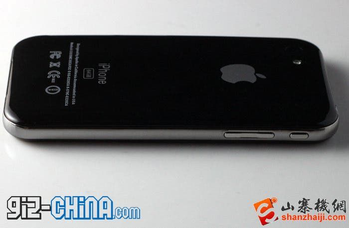 Fake iPhone 5 On Sale in China