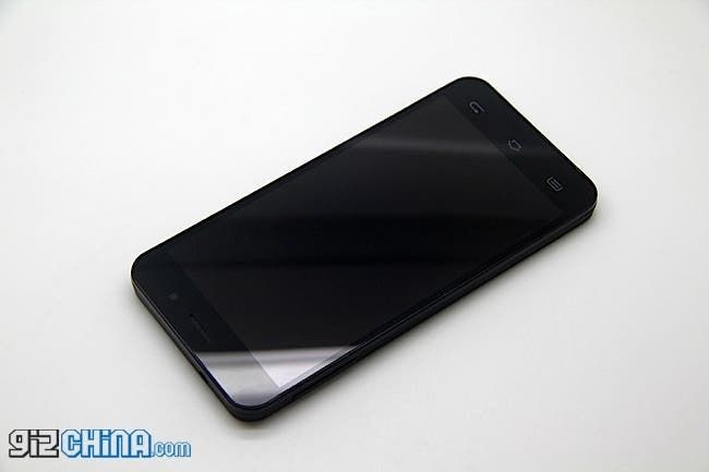 JiaYu G4 Vs. UMi X1s