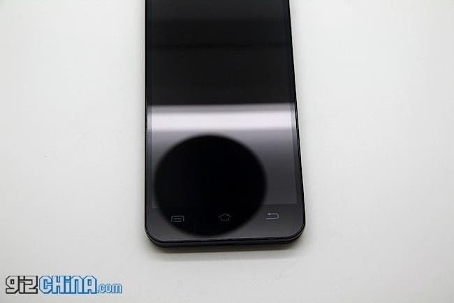 Exclusive: JiaYu G4 Hands on photos!