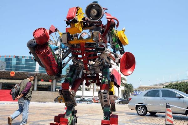 Scrap Metal Transformers Take Over Hainan
