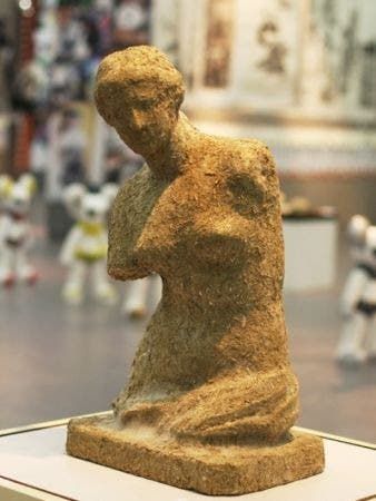Venus De Mio Made From Panda Dung Sells For $45,000!
