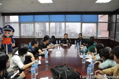 Chinese Bloggers Catch Child Killers
