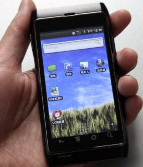 Rockchips' Nokia N8 Clone gets a Dual Core CPU and Android