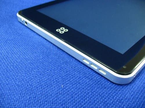 Smart Devices Disappoints Despite Own Book Store