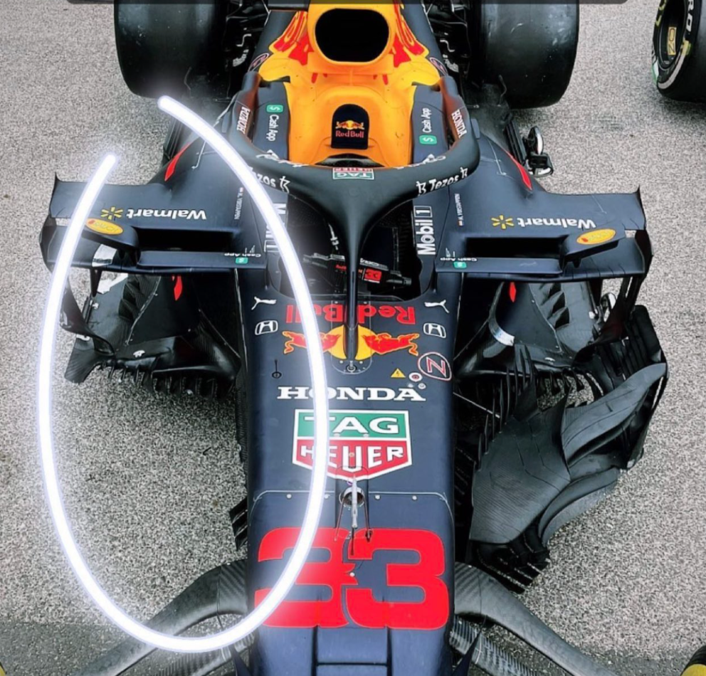 In beeld: de schade aan de RB16B van Max Verstappen in Hongarije