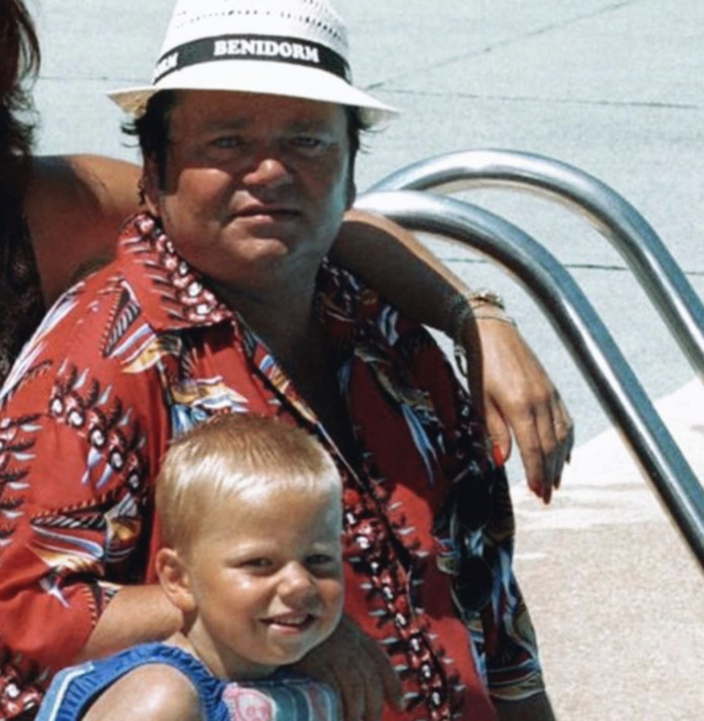 André Hazes onder vuur na bizarre actie op sterfdag van zijn vader