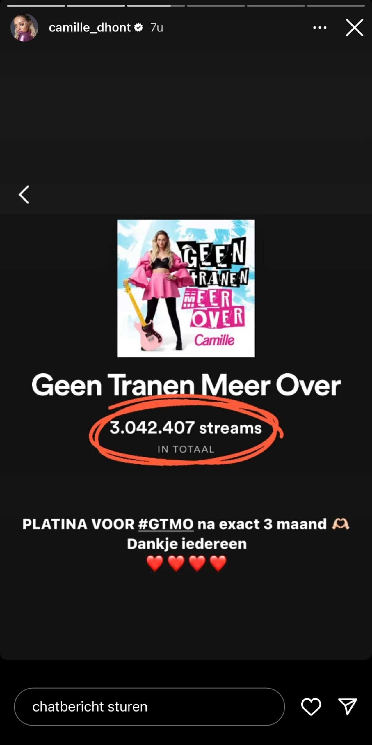 Camille biecht op dat ze worstelt met haar gedachten: “Met een klein hartje afwachten”