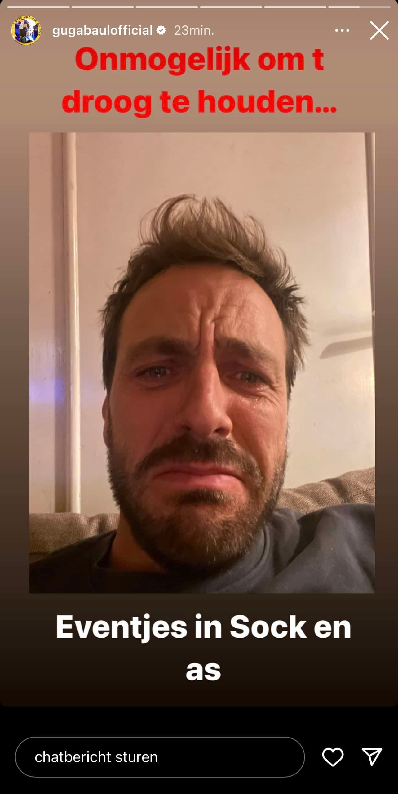 Guga Baúl barst in tranen uit na erg jammerlijke gebeurtenis: “Hartzeer” 
