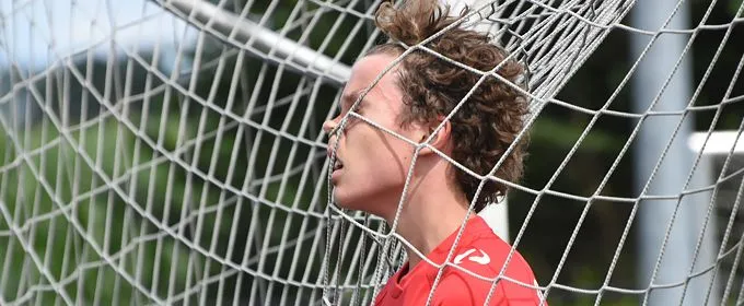 Wieffer beloond met tweejarig contract: "Acht jaar voor geknokt"