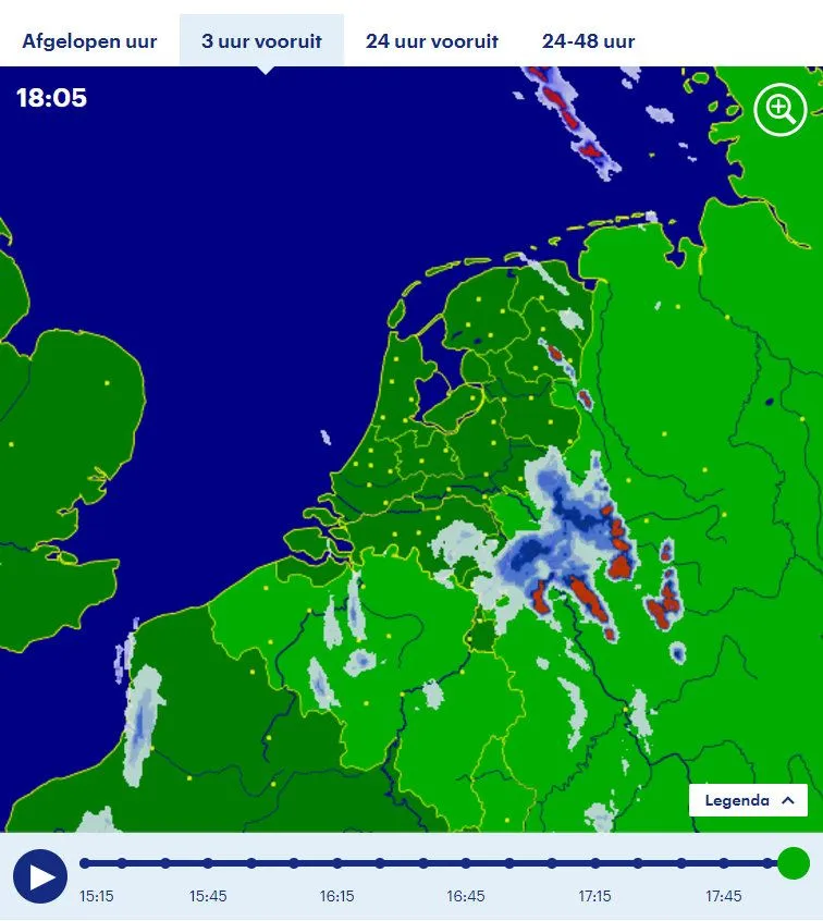 Paraplu tijdens FC Twente - Everton niet toegestaan