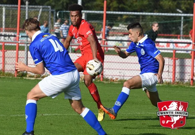Fotoverslag: FC Twente Onder 19 maakt het onnodig spannend tegen FC Den Bosch