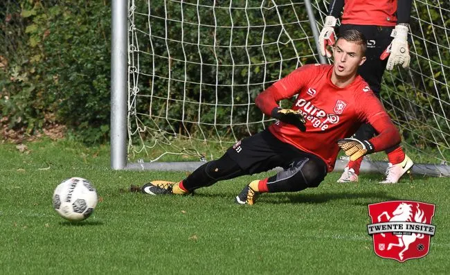 Fotoverslag: Jong FC Twente maakt zich op voor confrontatie met ASWH
