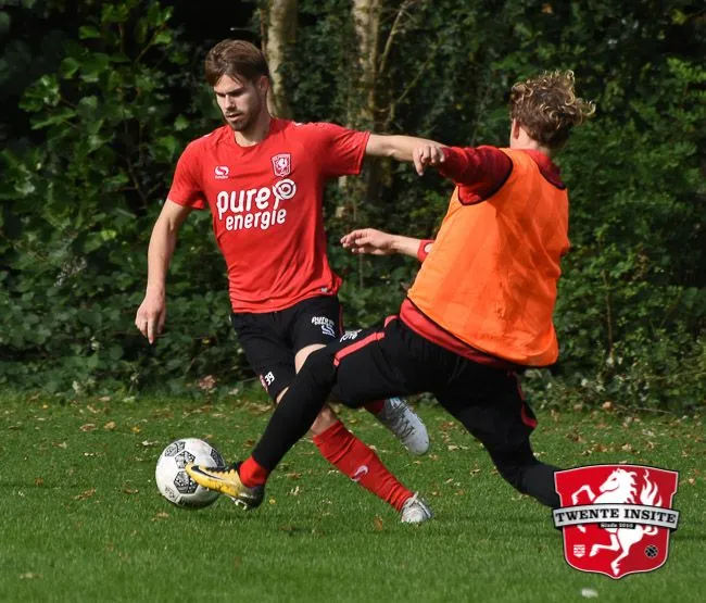 Fotoverslag: Jong FC Twente maakt zich op voor confrontatie met ASWH