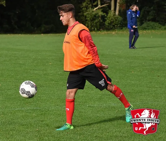 Fotoverslag: Jong FC Twente maakt zich op voor confrontatie met ASWH