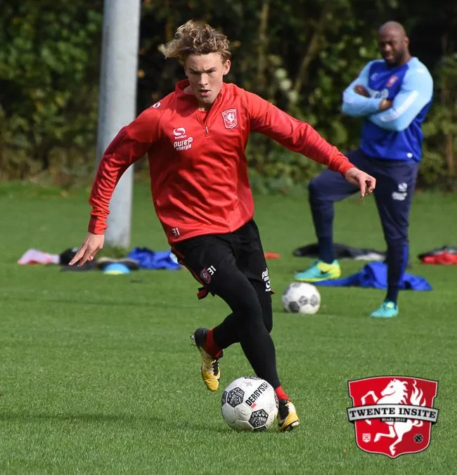 Fotoverslag: Jong FC Twente maakt zich op voor confrontatie met ASWH