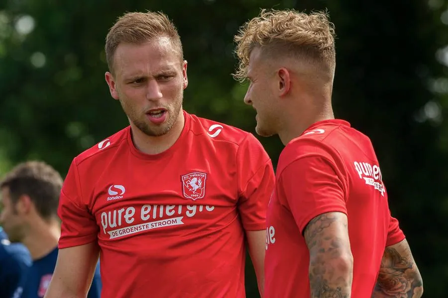 Geen plek meer in Indonesië: oud-FC Twente-kampioen keert terug naar Europa