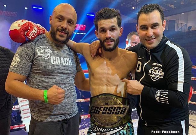 Kickboksen: Ilias Ennahachi domineert en behoudt wereldtitel