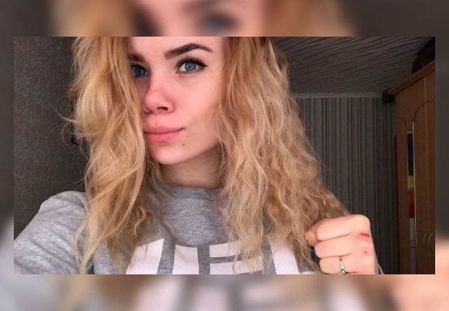 Bizar: 15-jarig vechtsport talent sterft tijdens opladen iPhone