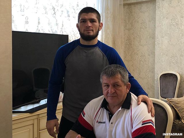 Coronavirus oorzaak hartproblemen vader UFC Kampioen Khabib