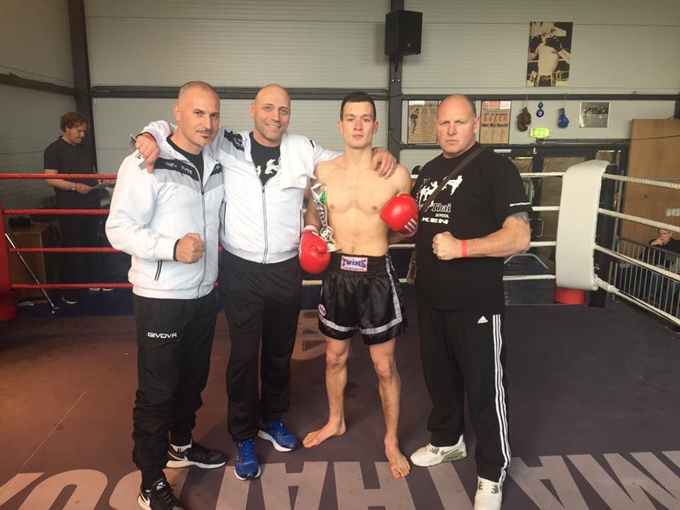 TKO OVERWINNING VOOR LEVI MINKENBERG OP RINGER RAGE