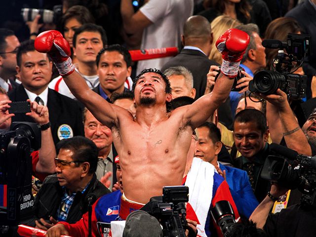 Bokslegende Manny Pacquiao in gesprek voor titelgevecht
