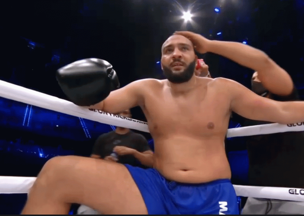 Koste jurybeslissing Nordine Mahieddine de winst bij GLORY vierman toernooi?