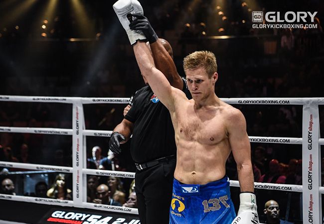 GLORY Kickboxing verbiedt Serhii Adamchuk om te vechten