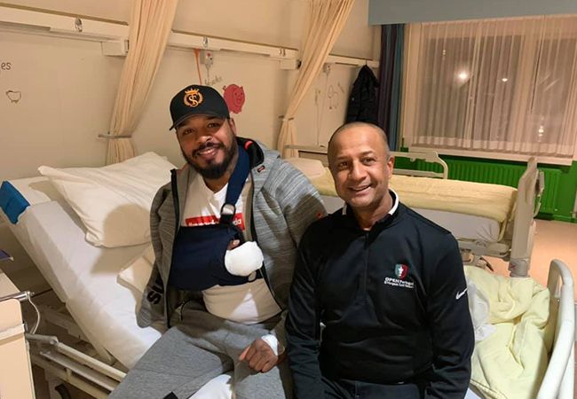 Boksen: Tyrone Spong met succes aan hand geopereerd