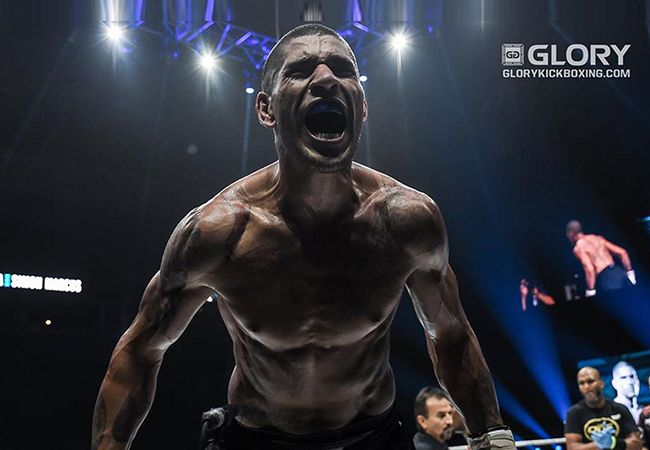 GLORY kampioen Alex Pereira hoopt bij de UFC te vechten