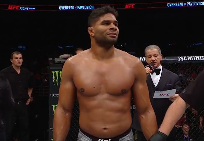 Alistair Overeem daagt 'hot balls' Derrick Lewis uit voor gevecht