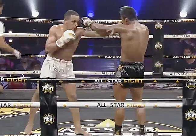 Buakaw Banchamek boekt zege op All Star Fight 3