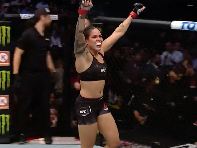 Amanda Nunes prolongeert wereldtitel tegen Germaine De Randamie