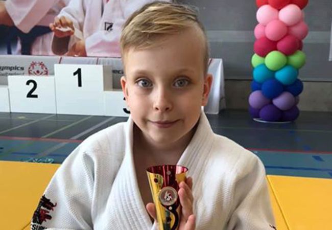 Gehandicapte Judoka Bob Lausberg pakt eremetaal in Zwitserland