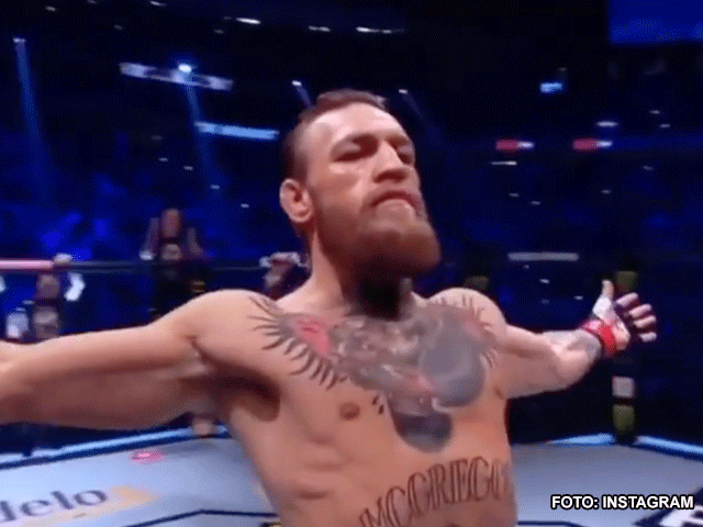 Conor McGregor lekt privé berichten met UFC Baas Dana White