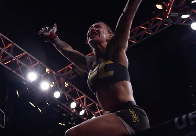 UFC 219 Cris Cyborg verslaat Holly Holm