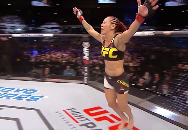Waar zijn toch alle vrouwelijke MMA vedergewichten gebleven?