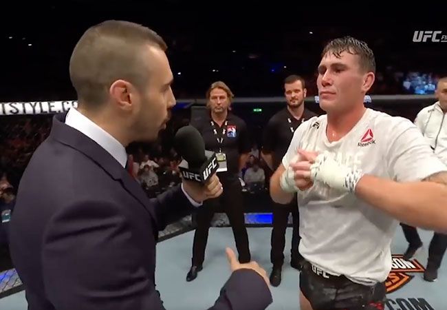 Darren Till overheerst Stephen Thompson tijdens UFC Liverpool