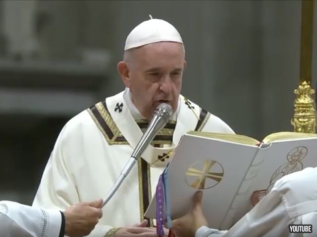 PAUSELIJKE ZEGEN: Vaticaanstad richt vechtsport bonden op