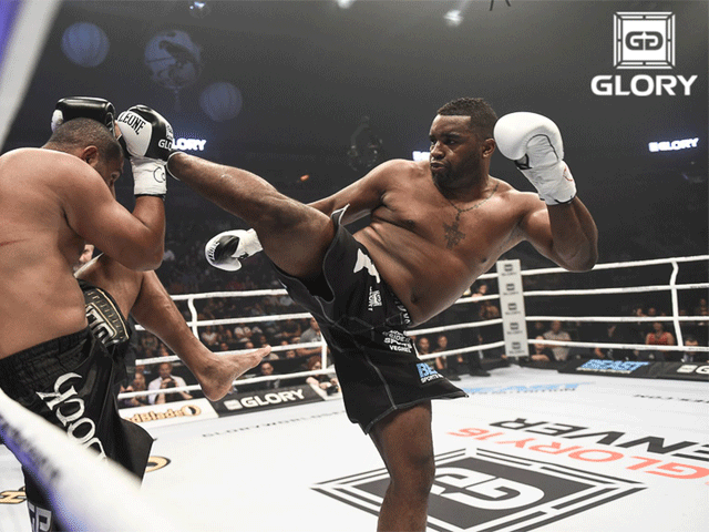 Voormalig GLORY zwaargewicht Errol Zimmerman maakt comeback