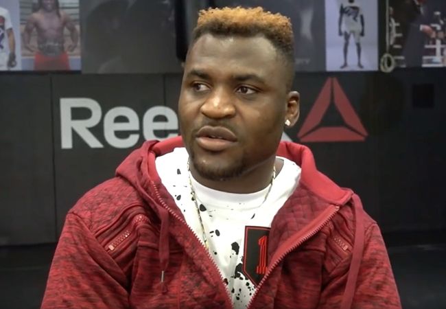 Francis Ngannou opent eerste MMA-gym in Kameroen