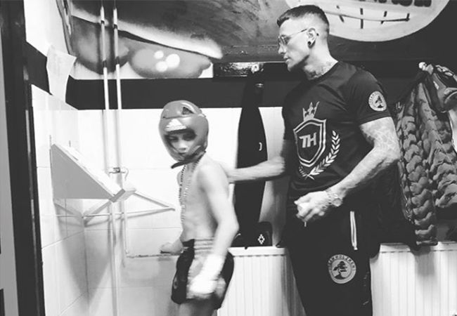 Foto Instagram: Geraldo met vader Nieky Holzken